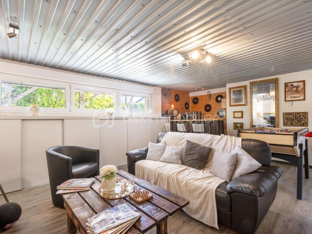 Maison à MOULINS-LES-METZ