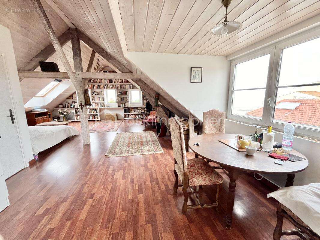 Appartement à SAINT-MICHEL-CHEF-CHEF