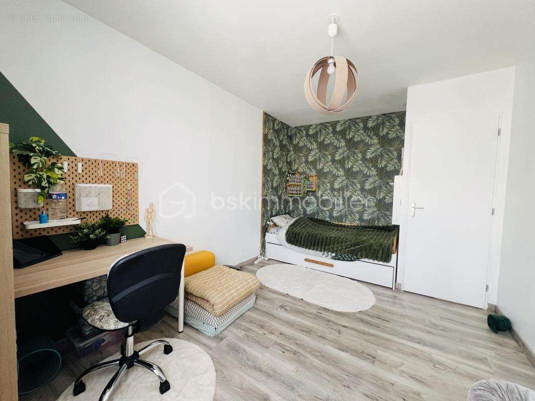 Maison à SAINT-GERMAIN-LES-ARPAJON