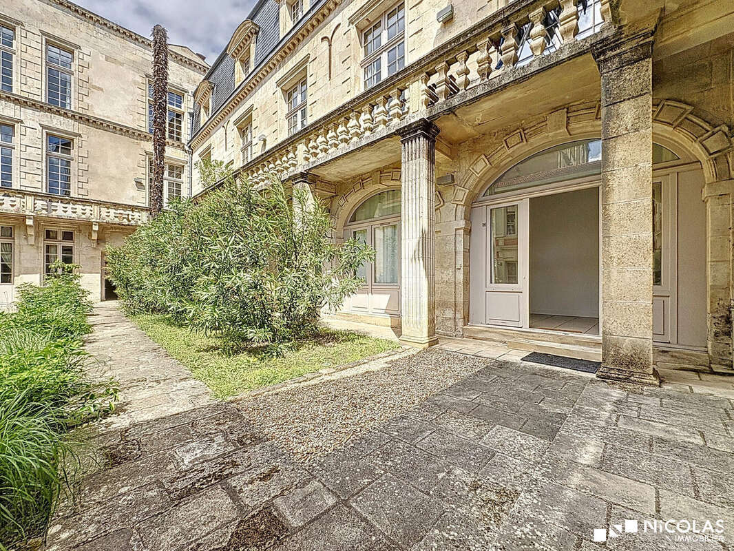 Appartement à BORDEAUX