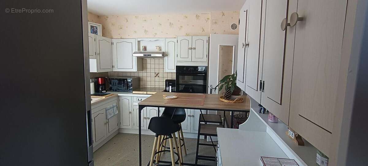 Maison à VARENNES-VAUZELLES