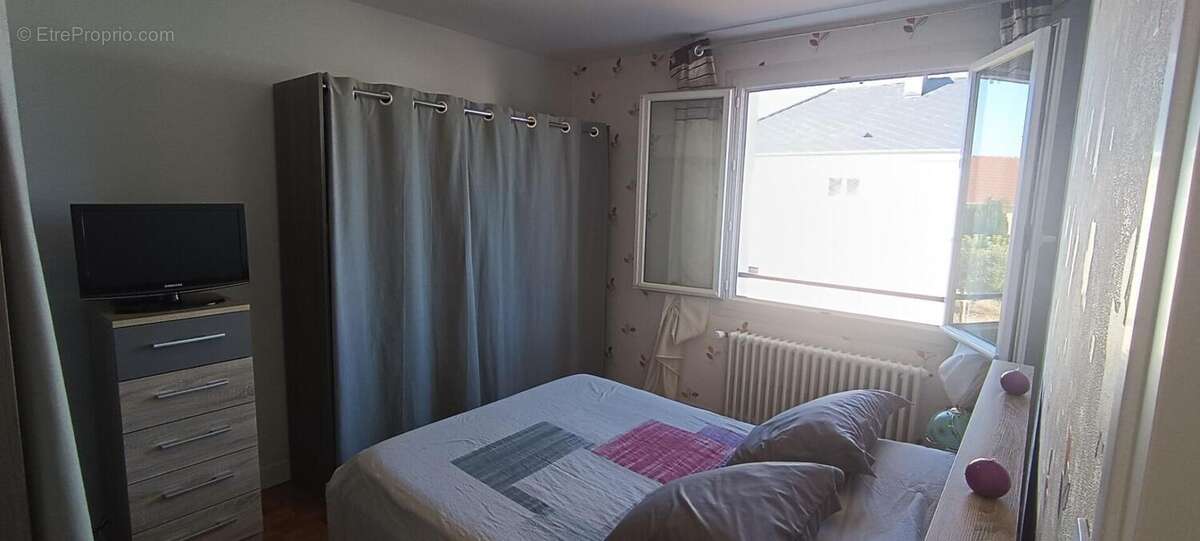 Maison à VARENNES-VAUZELLES