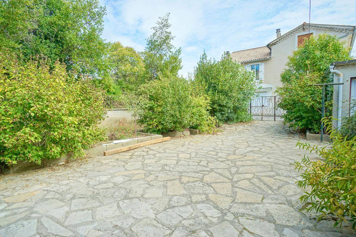 Appartement à SALINDRES