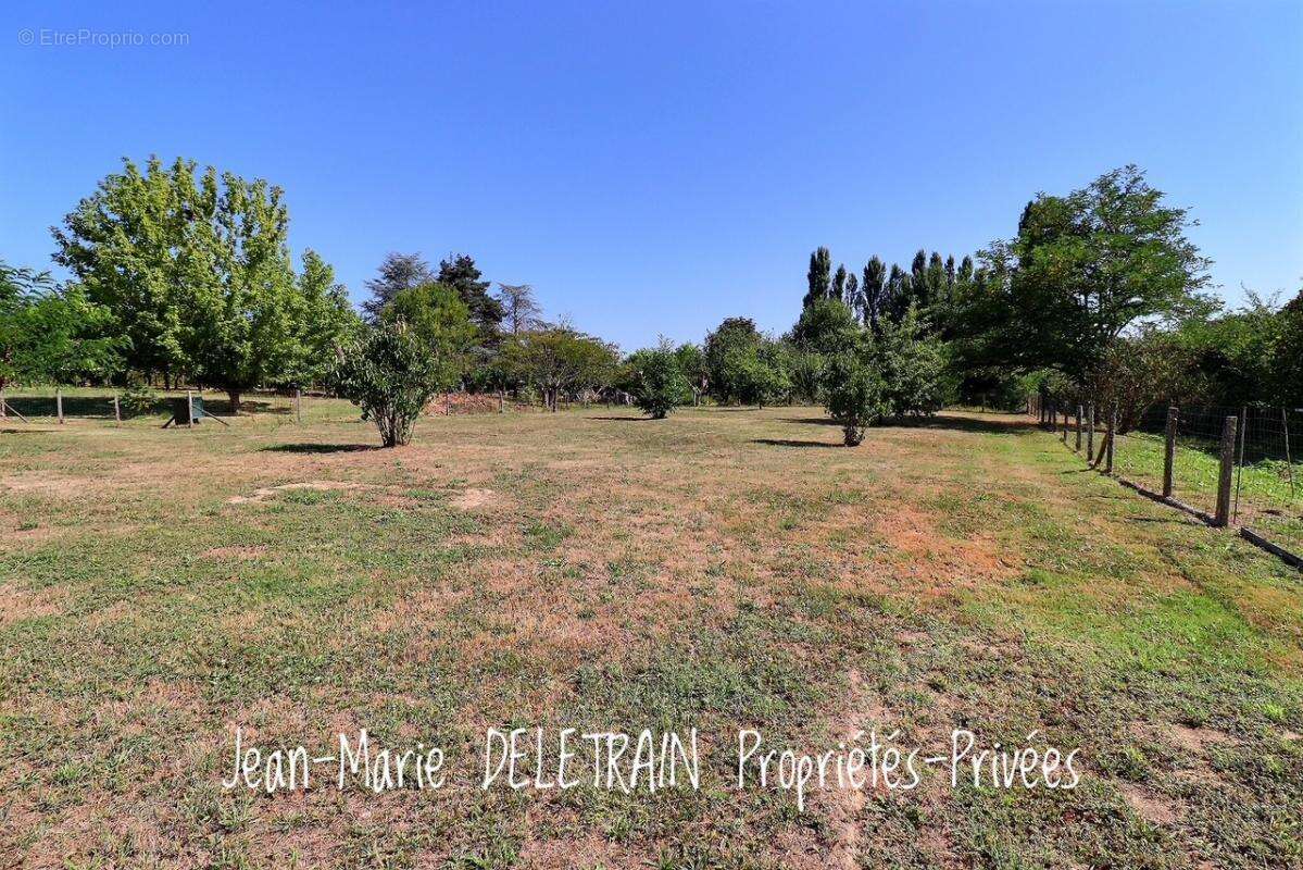 Maison à LA ROQUILLE