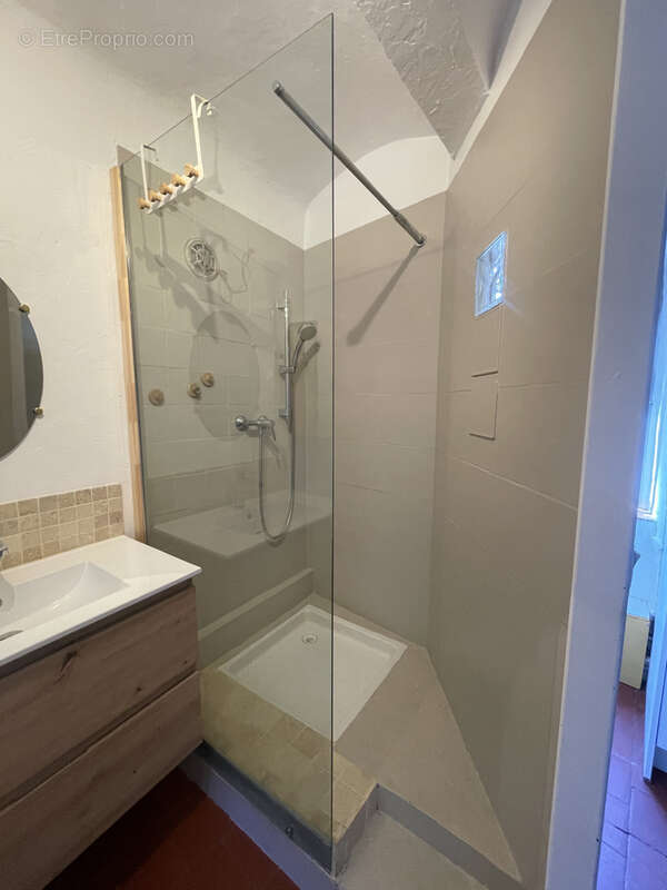 Maison à MOLIERES-SUR-CEZE