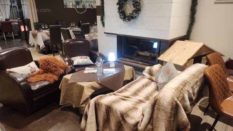 Commerce à SAINT-LARY-SOULAN