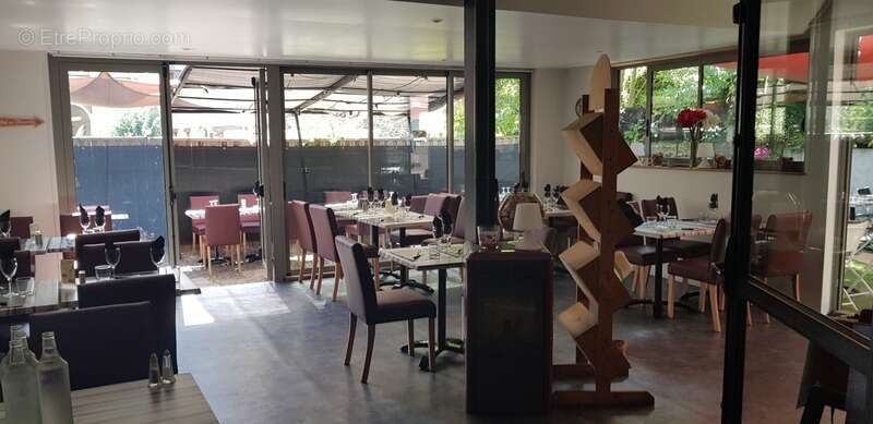 Commerce à SAINT-LARY-SOULAN