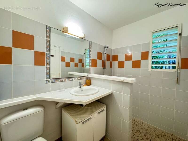 Maison à SAINT-FRANCOIS