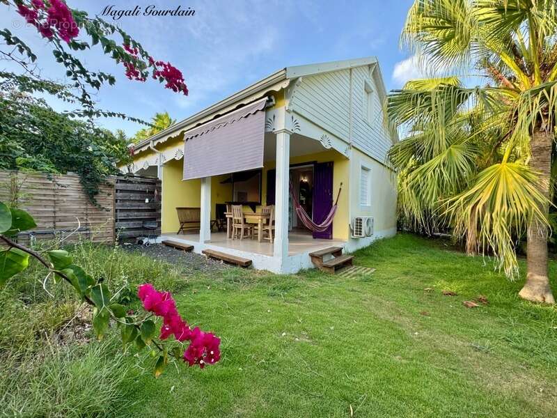 Maison à SAINT-FRANCOIS