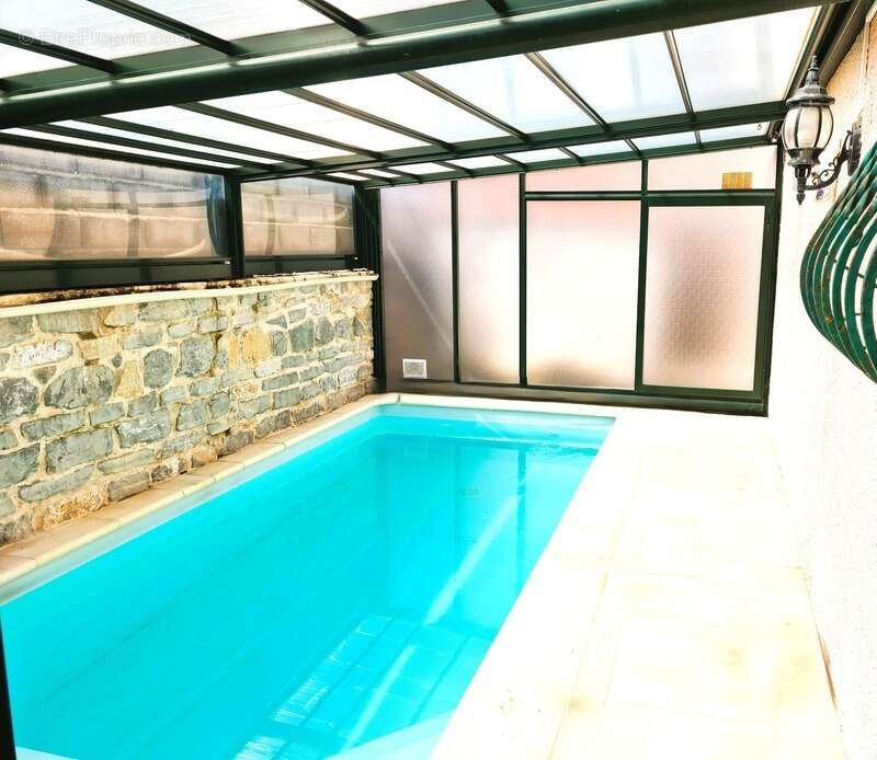 Maison à SAINT-MARTIN-DE-VALGALGUES