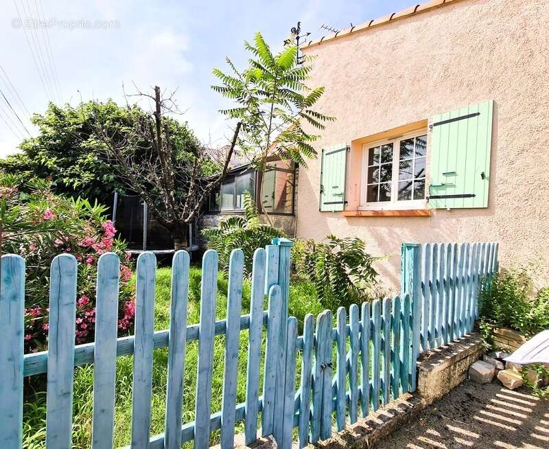 Maison à SAINT-MARTIN-DE-VALGALGUES