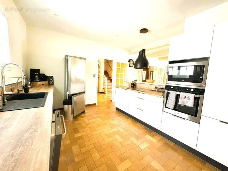 Maison à SAINT-MARTIN-DE-VALGALGUES