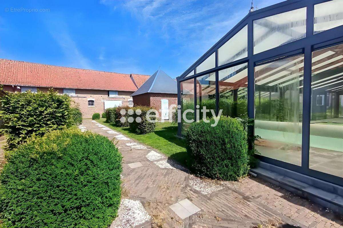 Maison à MAIZICOURT