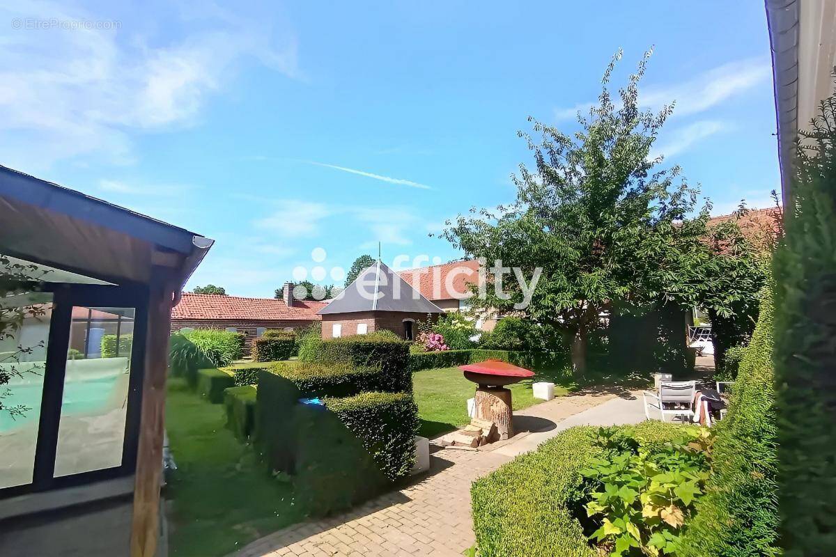 Maison à MAIZICOURT