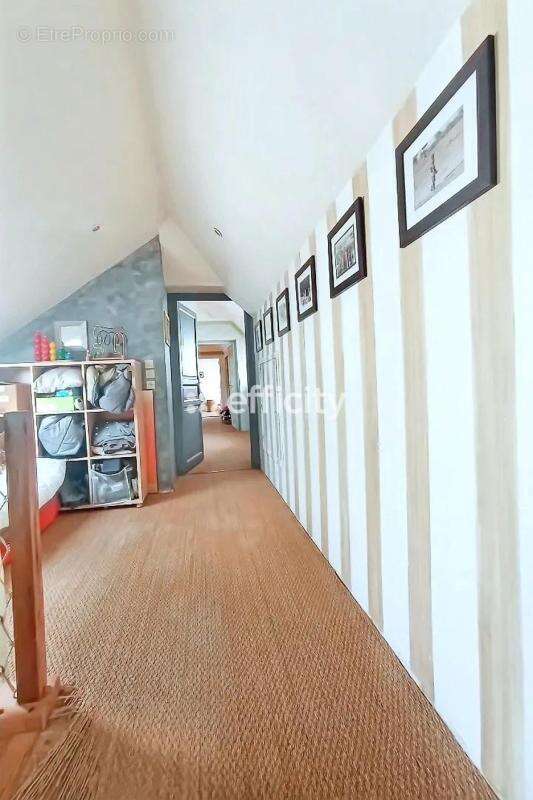 Maison à MAIZICOURT