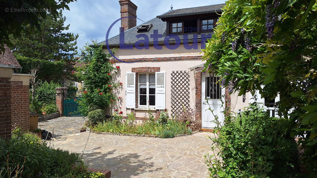 Maison à NONANCOURT