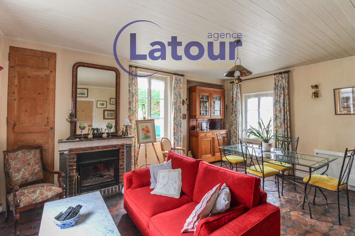 Maison à NONANCOURT