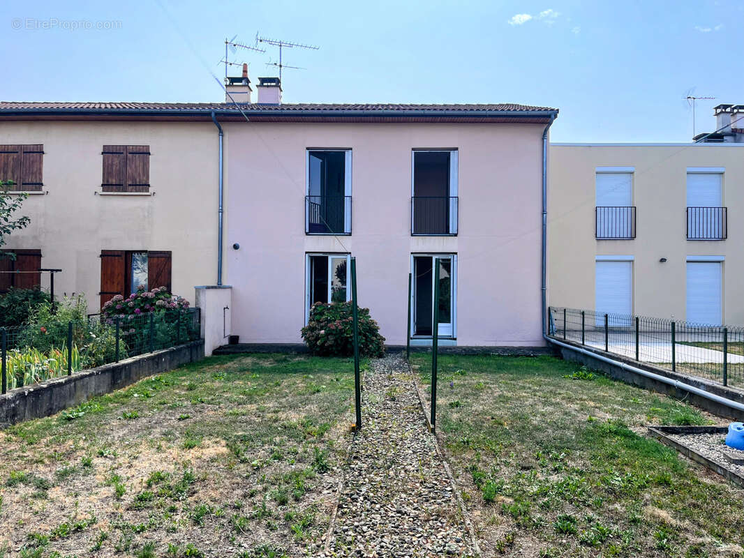 Maison à COURNON-D&#039;AUVERGNE