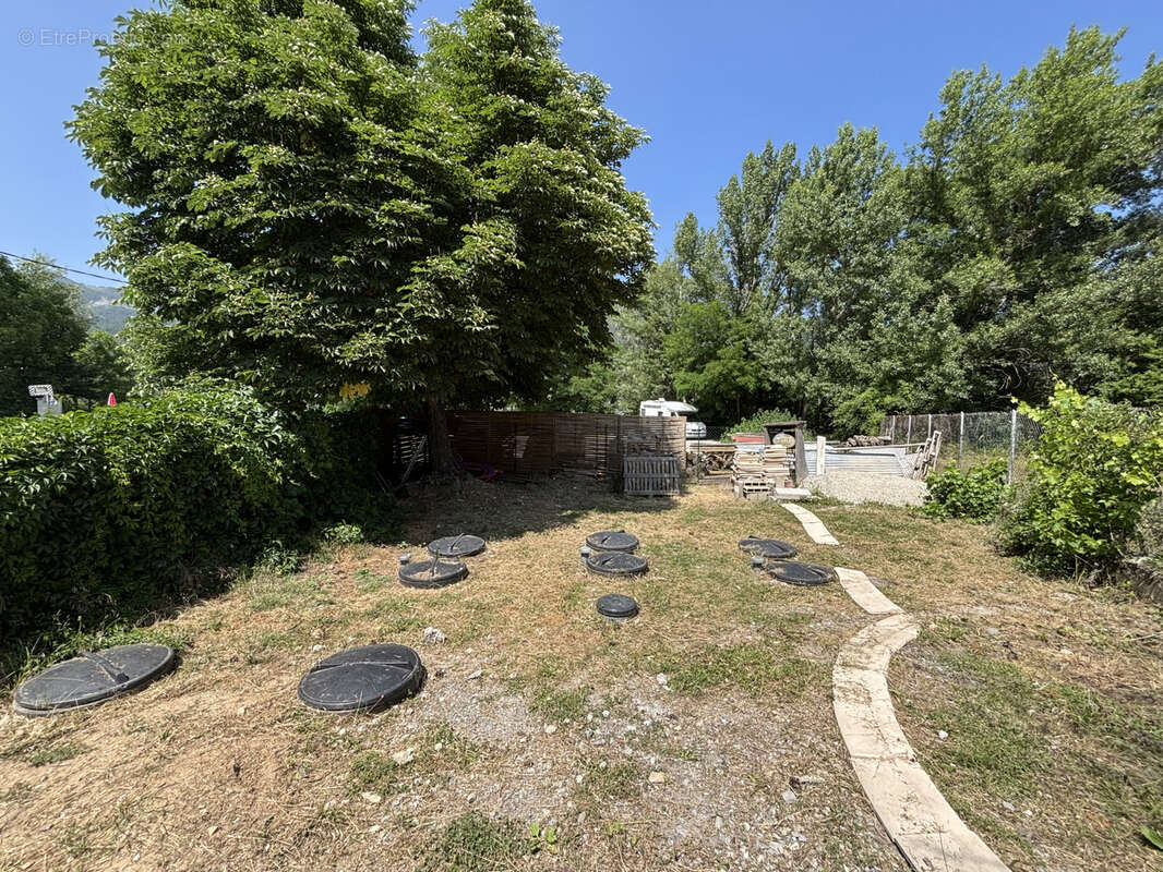 Maison à ROCHEBRUNE