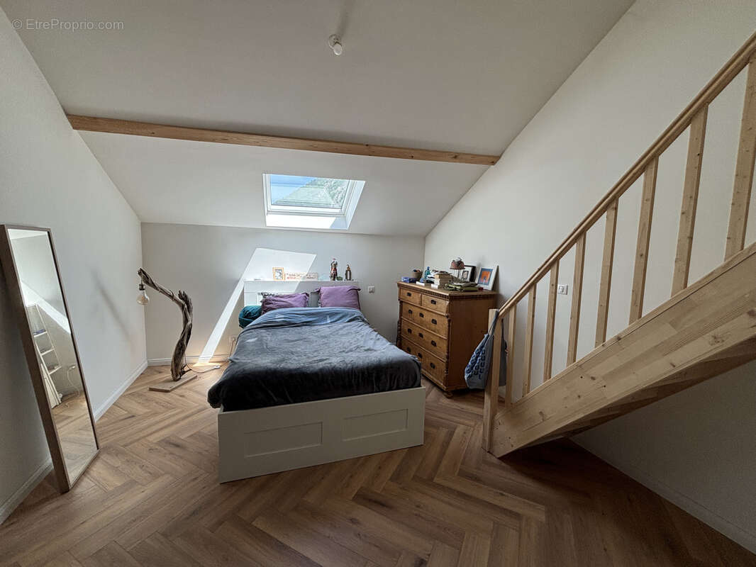 Maison à ROCHEBRUNE