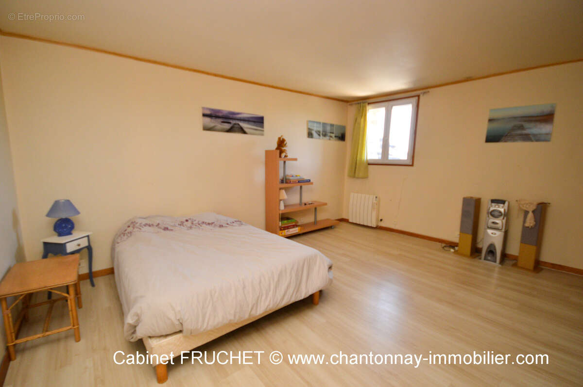 Maison à MOUILLERON-EN-PAREDS