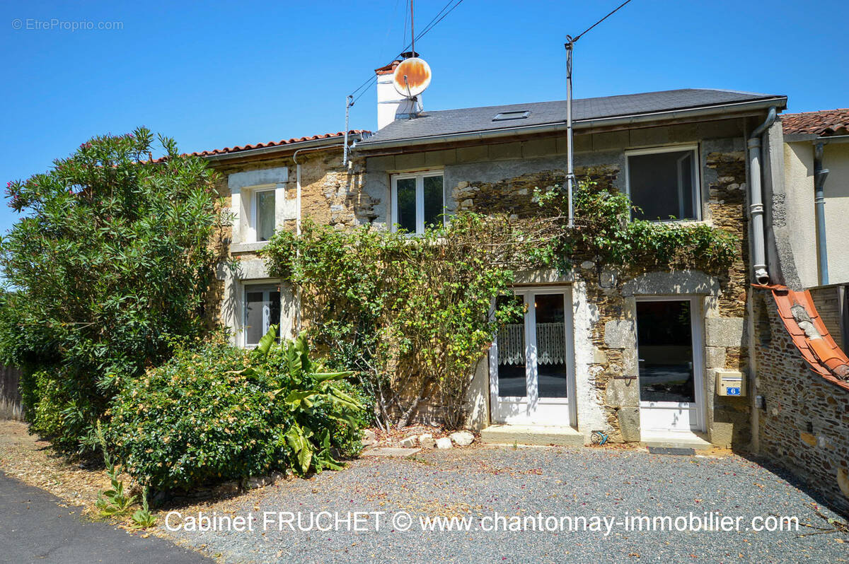 Maison à MOUILLERON-EN-PAREDS