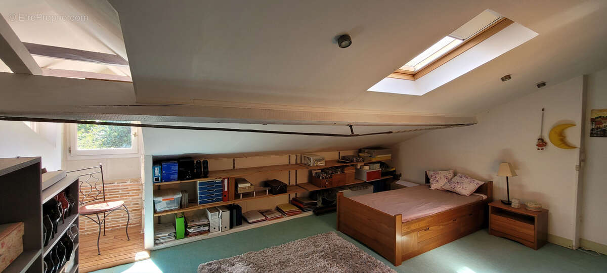 Maison à LENCLOITRE