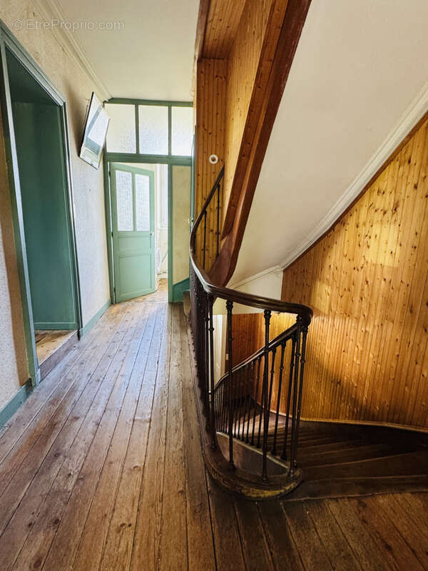 Maison à TALMONT-SAINT-HILAIRE