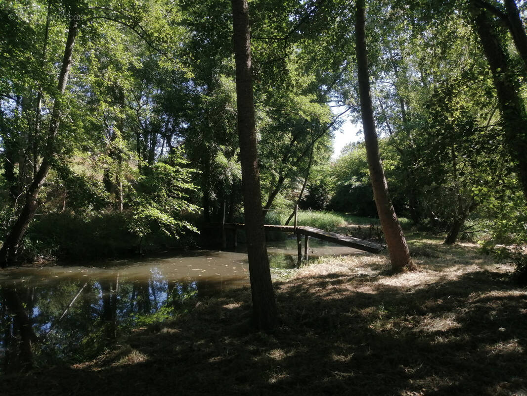 Maison à SAINT-PRIVAT-DES-PRES
