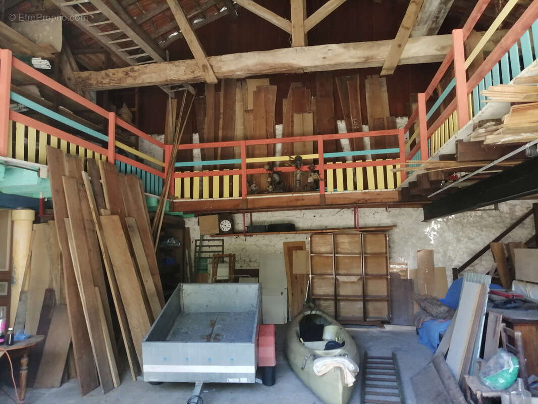 Maison à SAINT-PRIVAT-DES-PRES