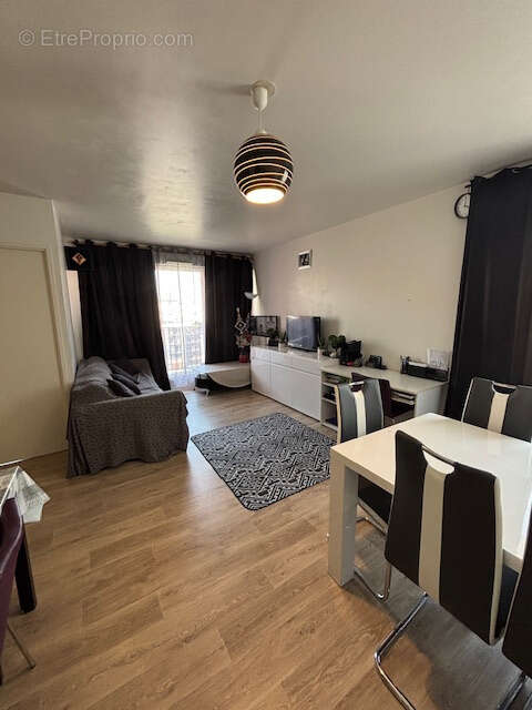 Appartement à RIS-ORANGIS