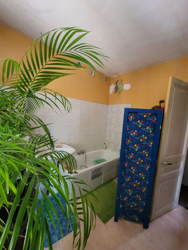 Maison à LA FERTE-ALAIS