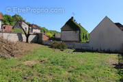 Terrain à SAINTE-GEMME-MORONVAL