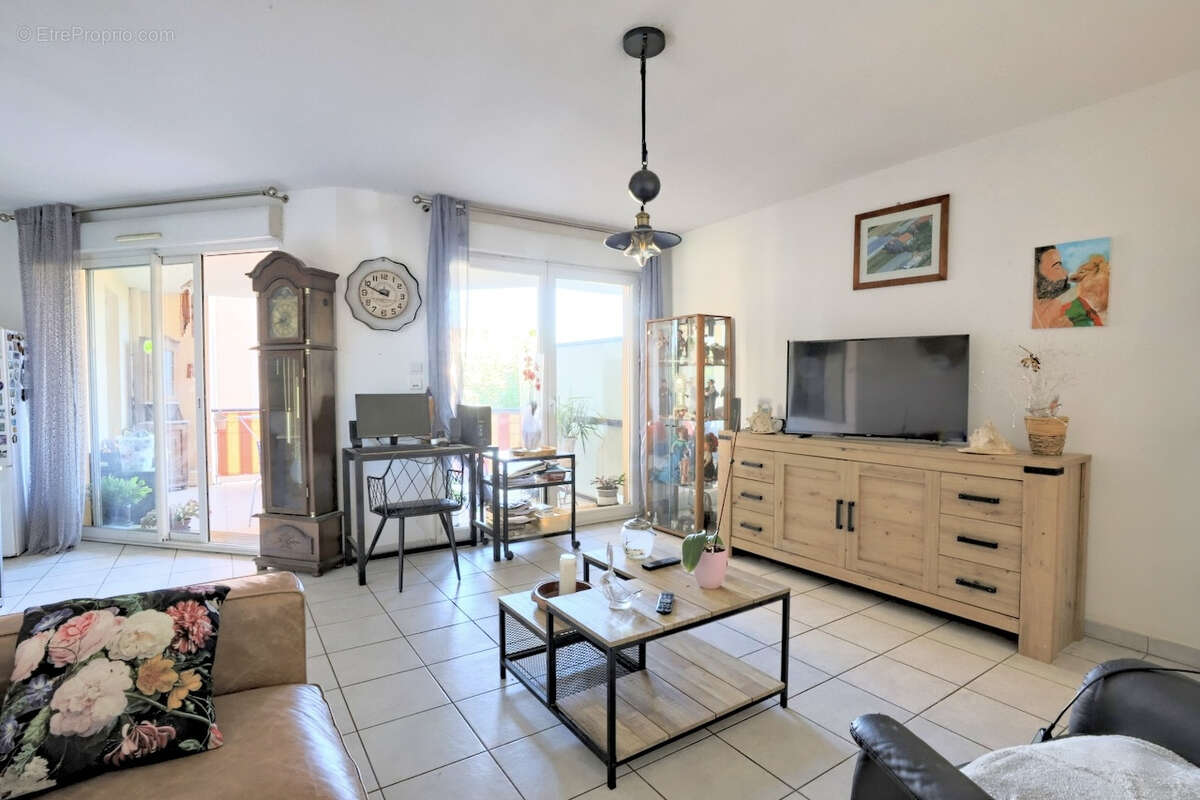 Appartement à HYERES