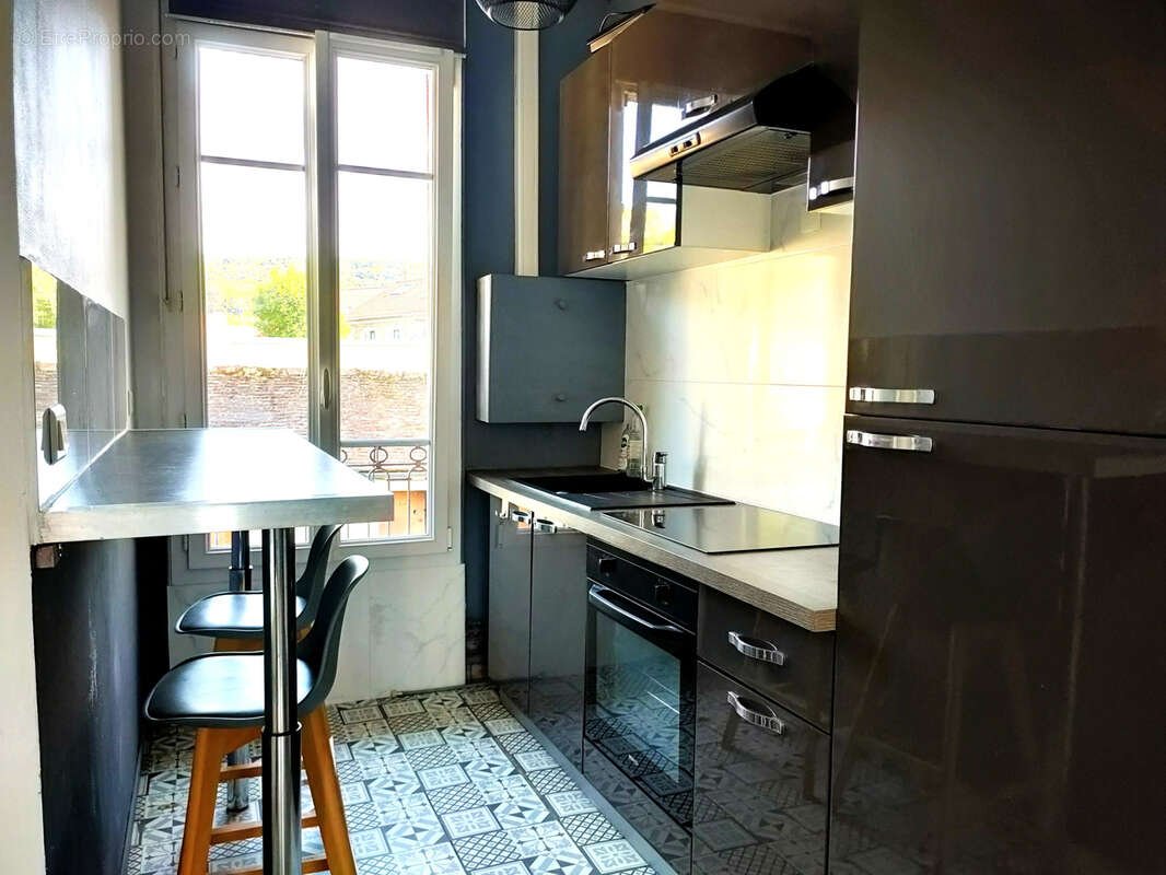 Appartement à SAINT-REMY-LES-CHEVREUSE