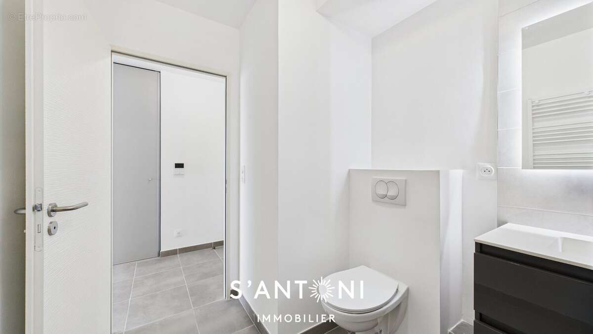 Appartement à SAUVIAN