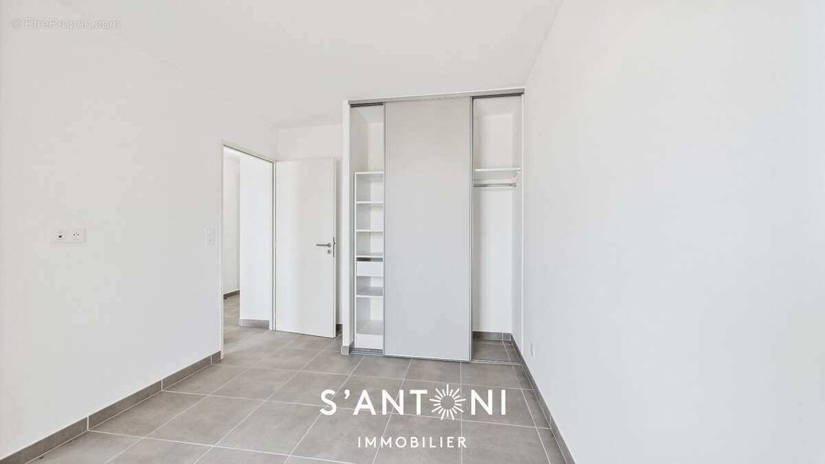 Appartement à SAUVIAN