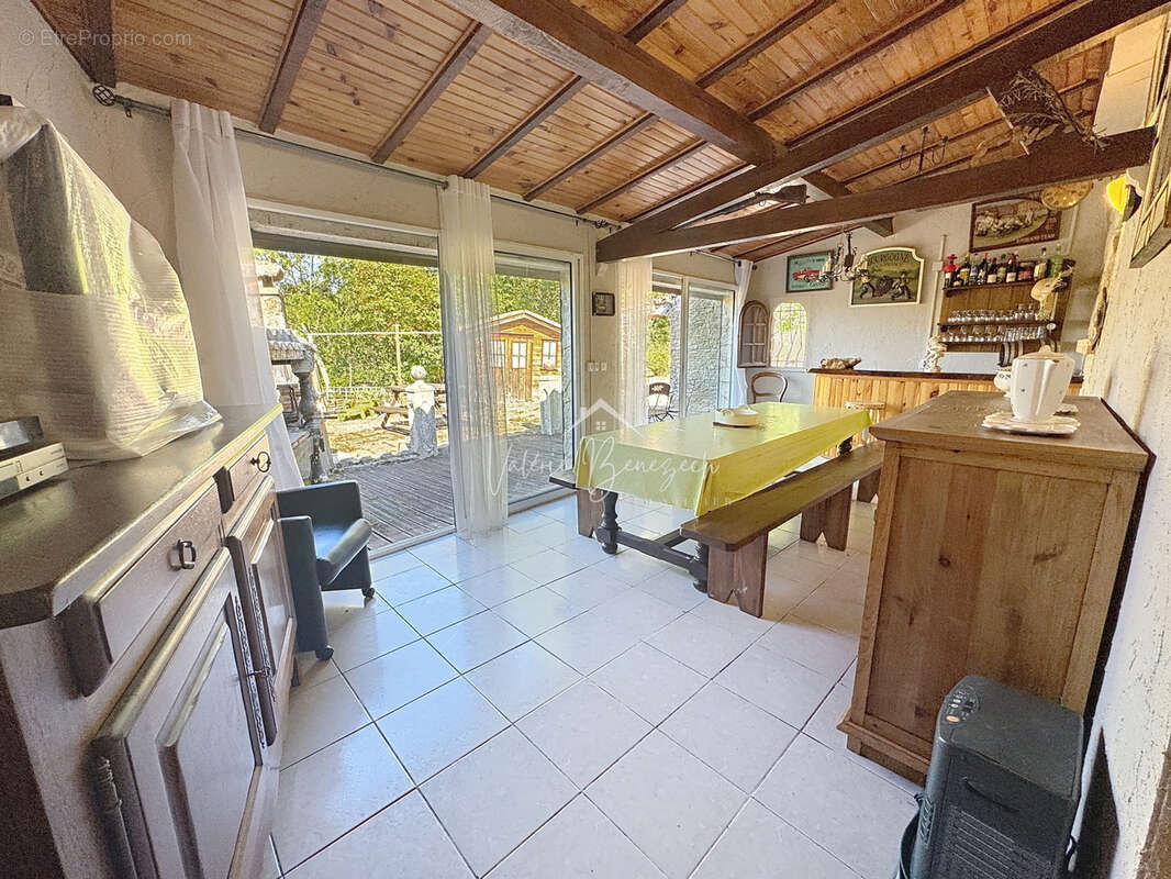 Maison à SAINT-JEAN-ET-SAINT-PAUL