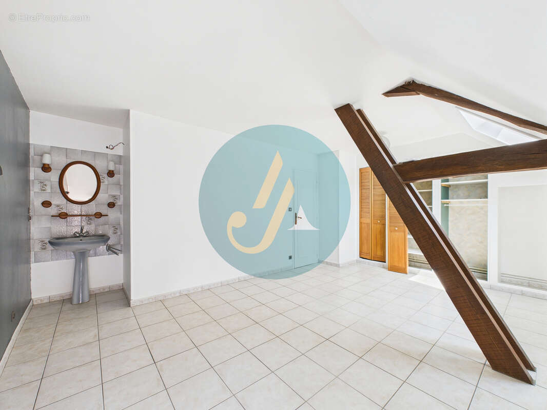 Maison à MESVES-SUR-LOIRE