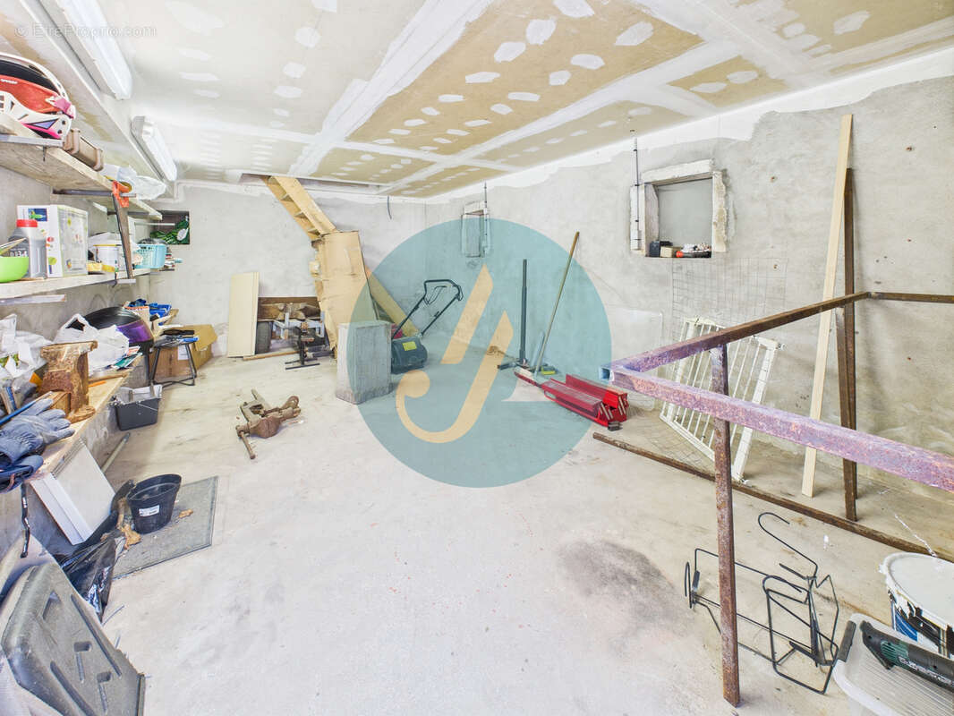 Maison à MESVES-SUR-LOIRE