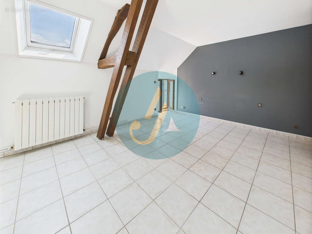 Maison à MESVES-SUR-LOIRE