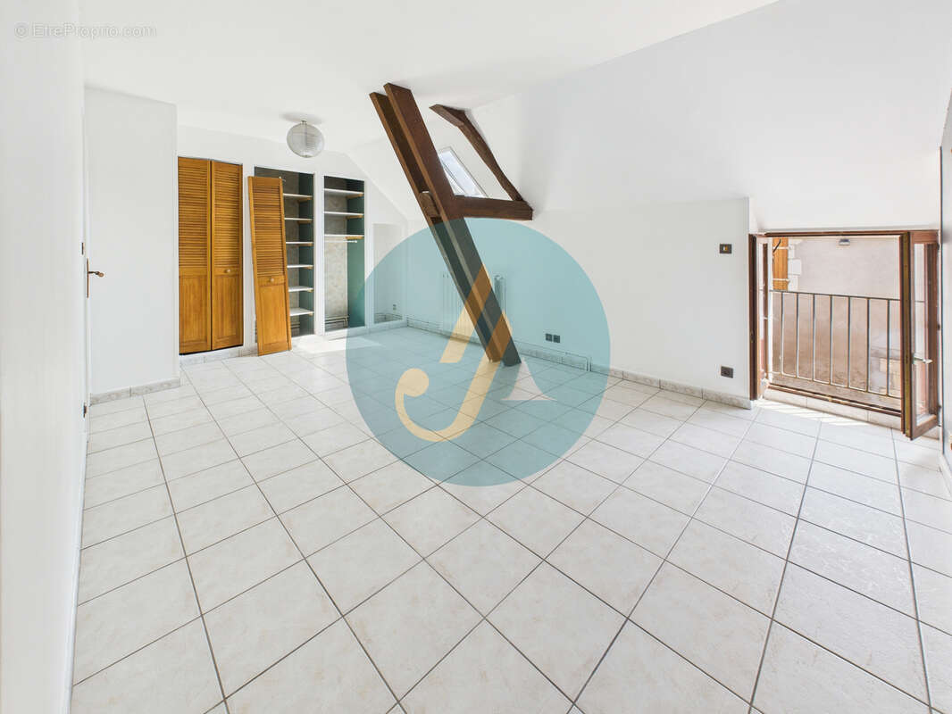 Maison à MESVES-SUR-LOIRE