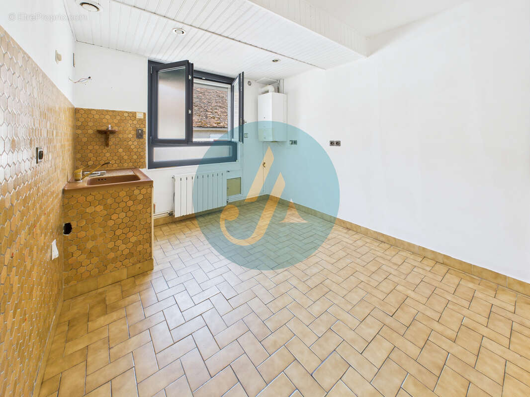 Maison à MESVES-SUR-LOIRE