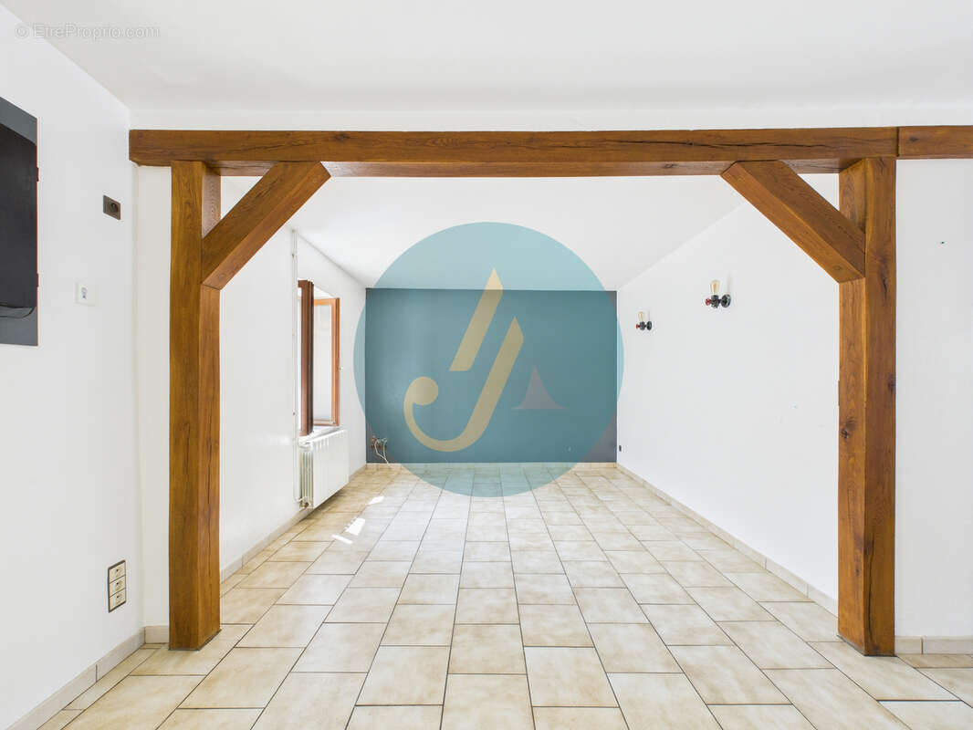 Maison à MESVES-SUR-LOIRE