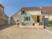 Maison à MESVES-SUR-LOIRE