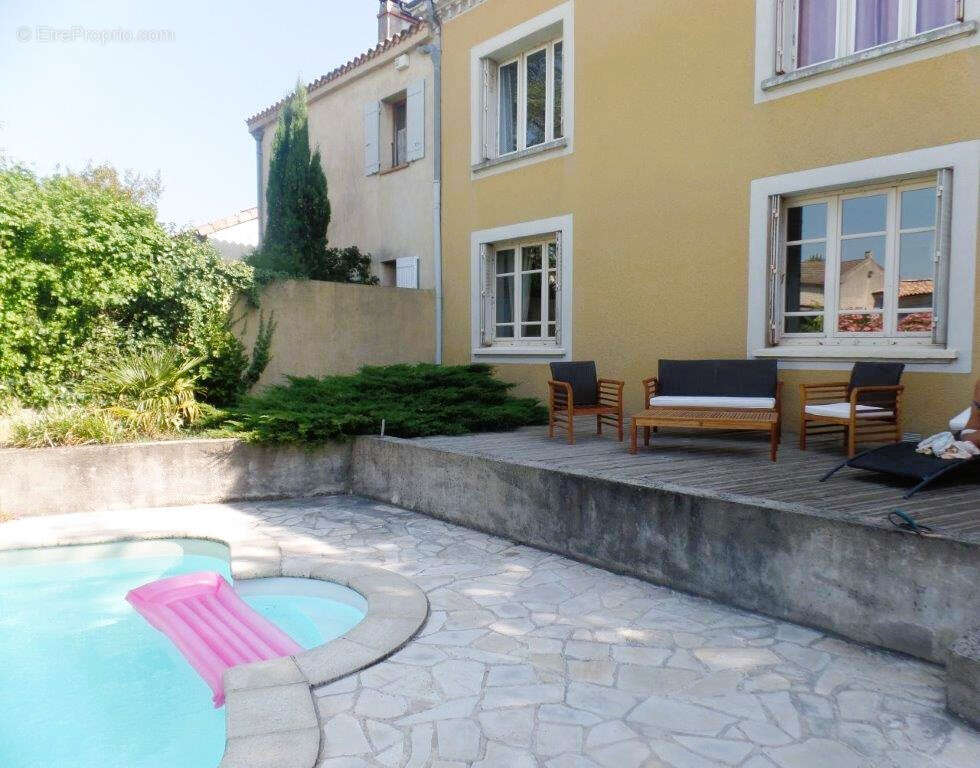 Maison à MONTELIMAR