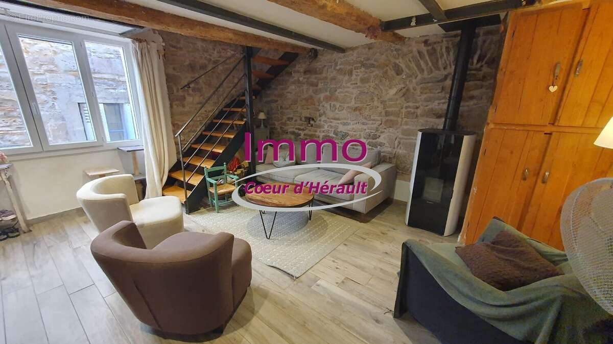 Maison à SAINT-JEAN-DE-LA-BLAQUIERE