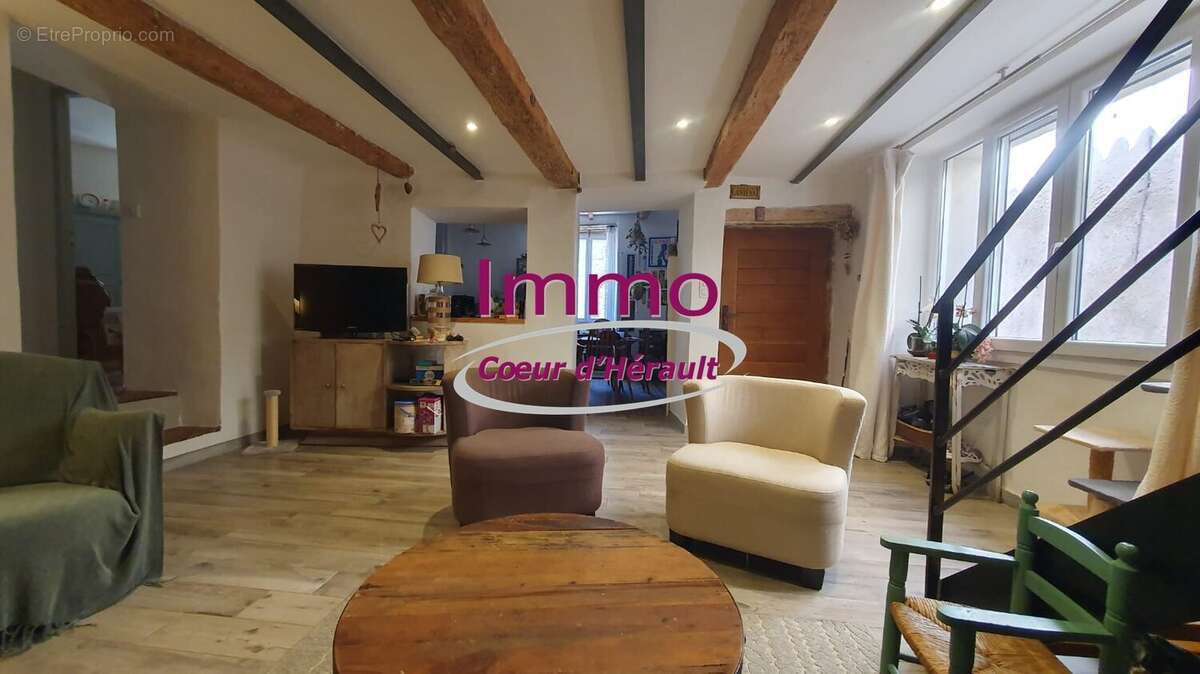 Maison à SAINT-JEAN-DE-LA-BLAQUIERE