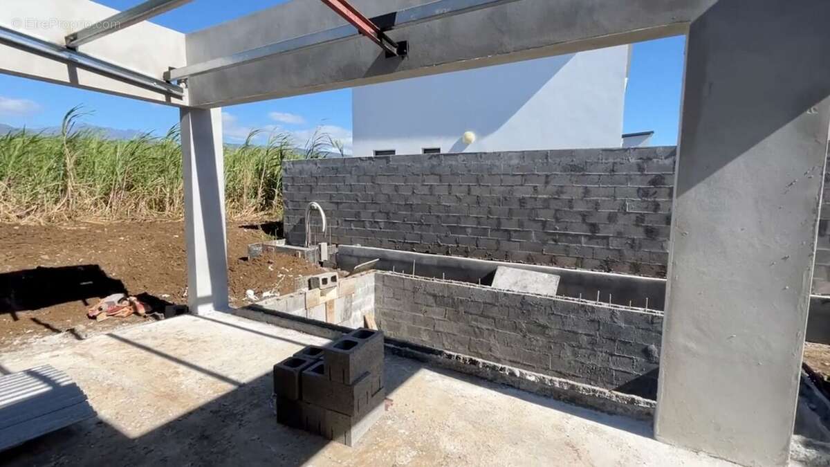 Maison à SAINTE-SUZANNE