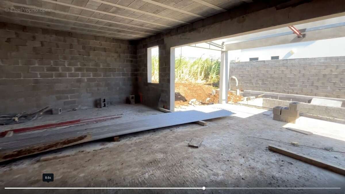 Maison à SAINTE-SUZANNE